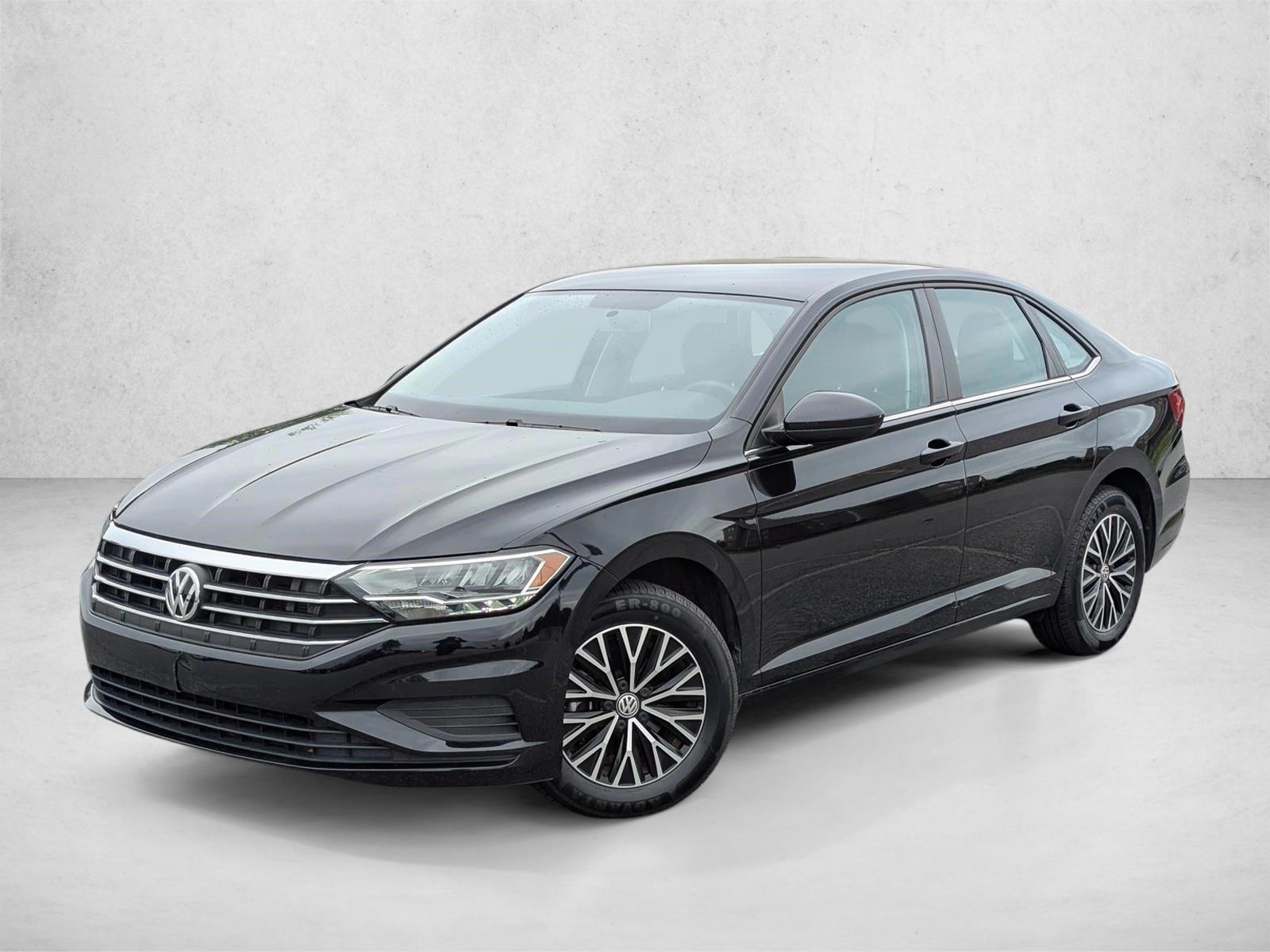 Thumbnail: 2021 Volkswagen Jetta - 1
