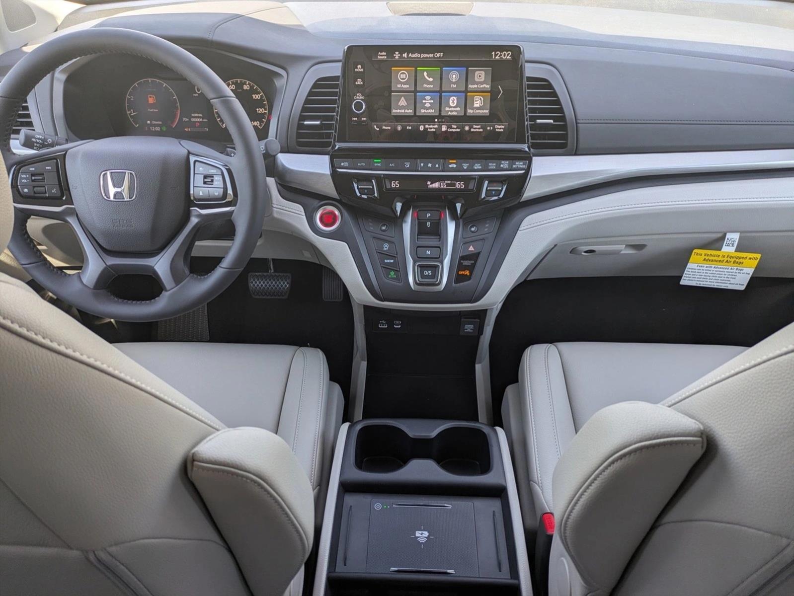 Thumbnail: 2026 Honda Odyssey - 4