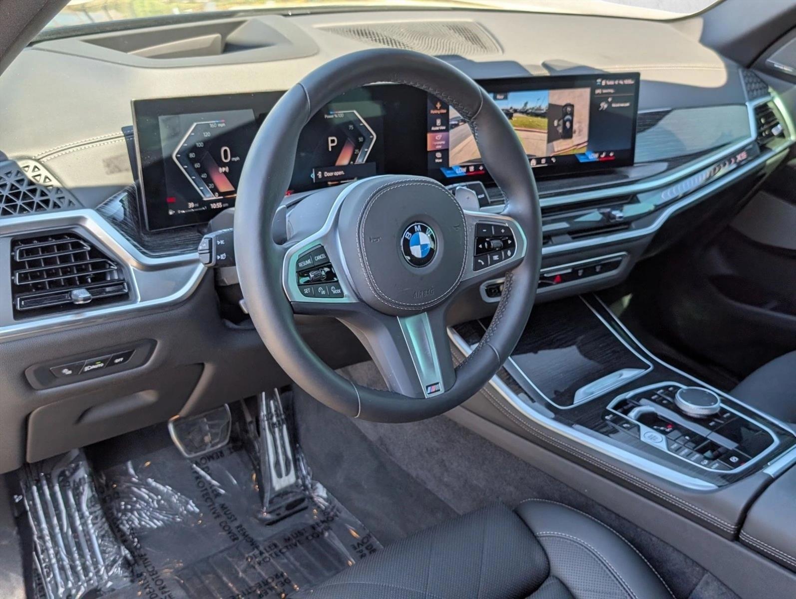 Thumbnail: 2026 BMW X5 - 3