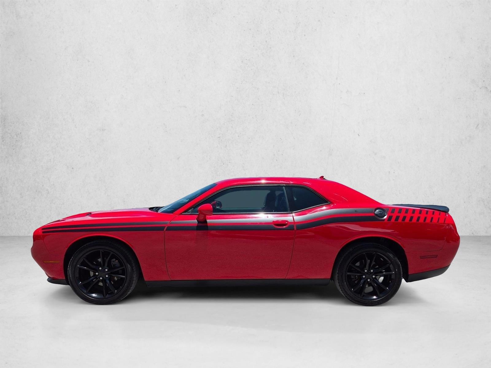 Thumbnail: 2016 Dodge Challenger - 2