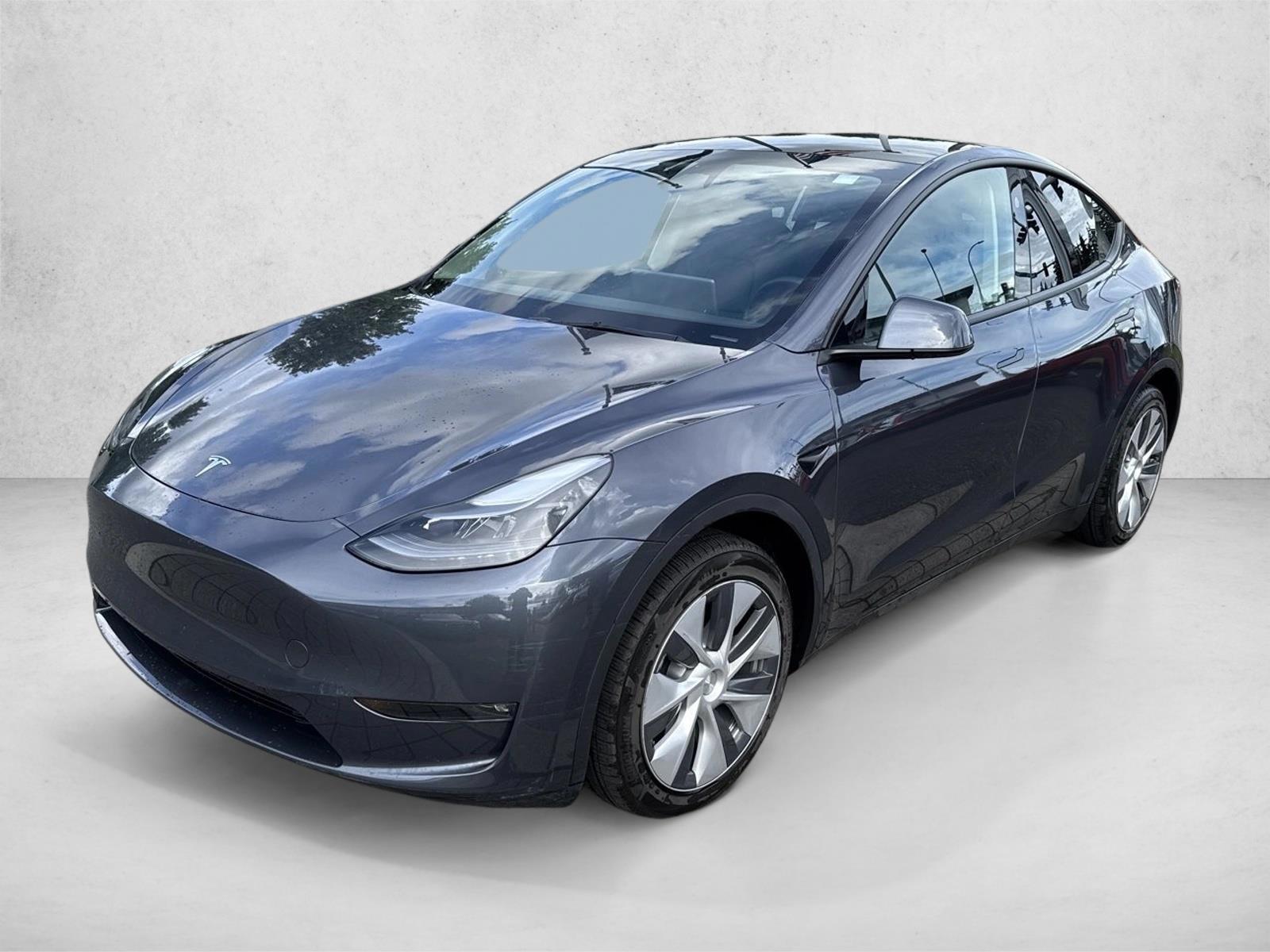 Thumbnail: 2023 Tesla Model Y - 1