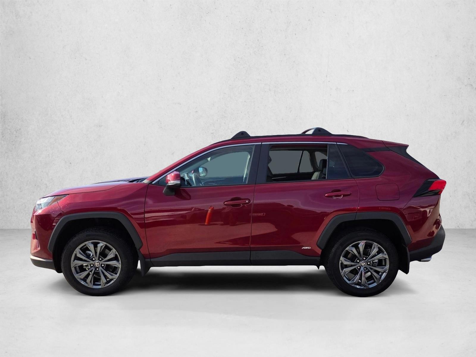 Thumbnail: 2025 Toyota RAV4 - 2