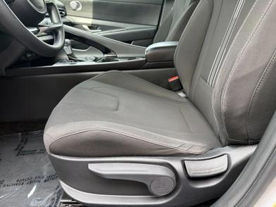 2025 Hyundai Elantra Hybrid