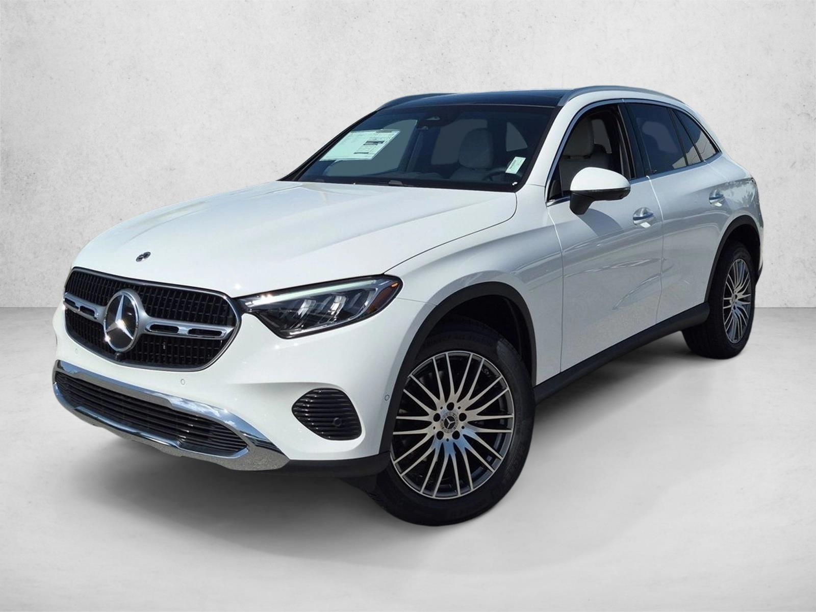 Thumbnail: 2027 Mercedes-Benz GLC - 1