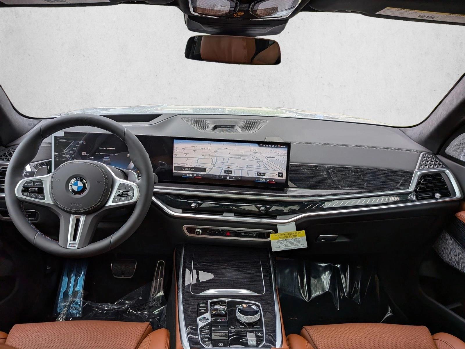 Thumbnail: 2027 BMW X7 - 4