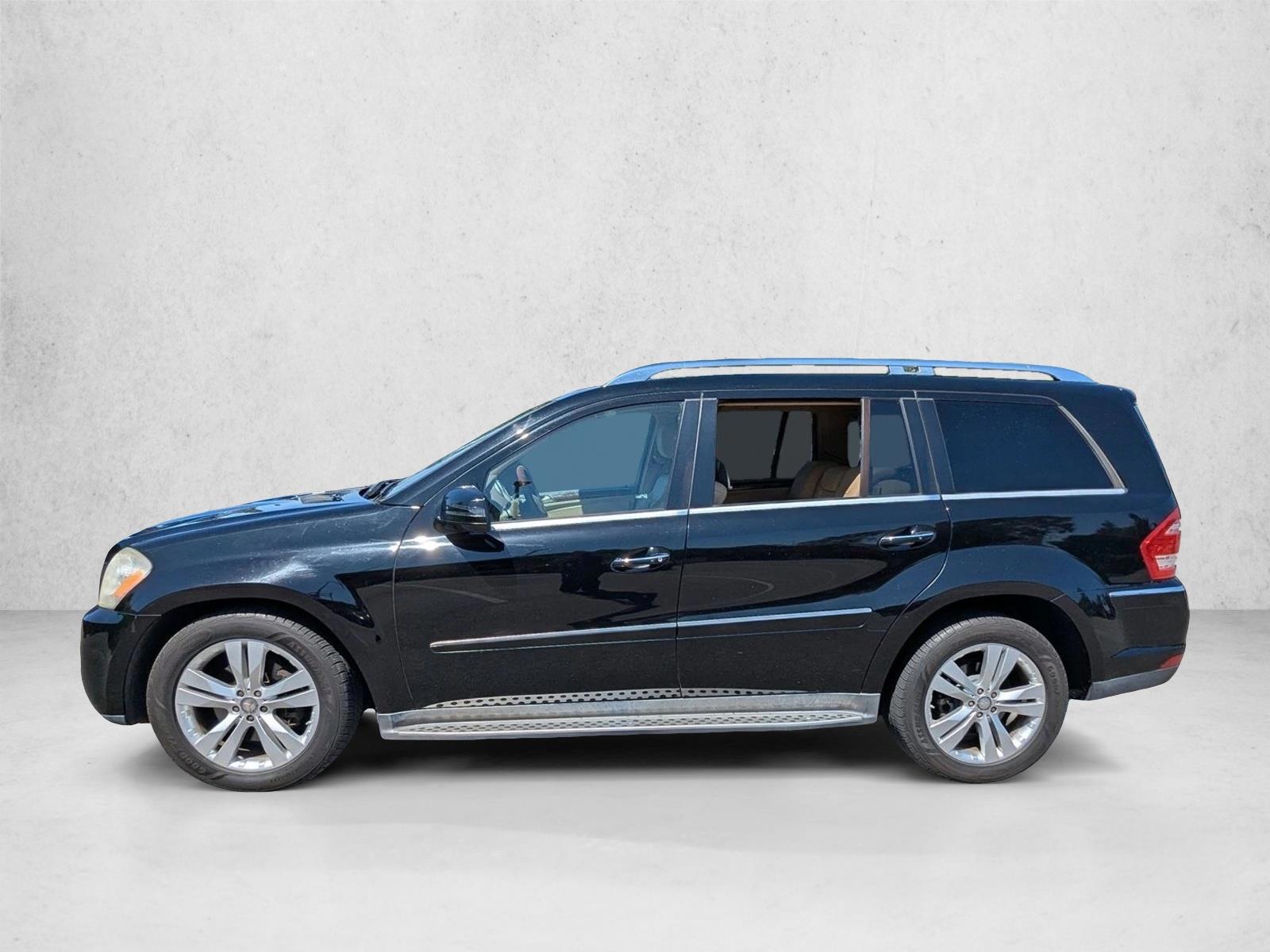 Thumbnail: 2012 Mercedes-Benz GL-Class - 2