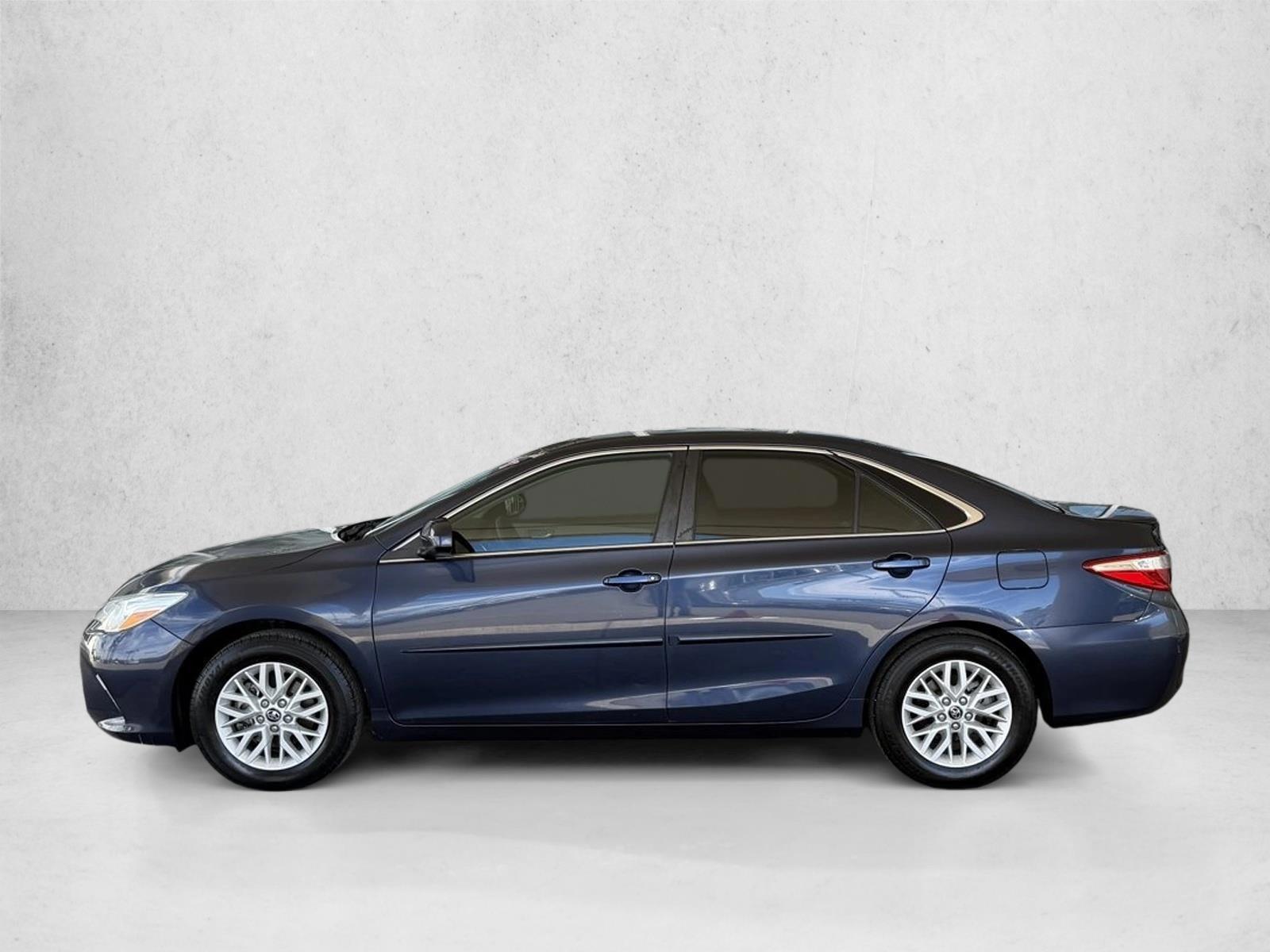 Thumbnail: 2017 Toyota Camry - 2