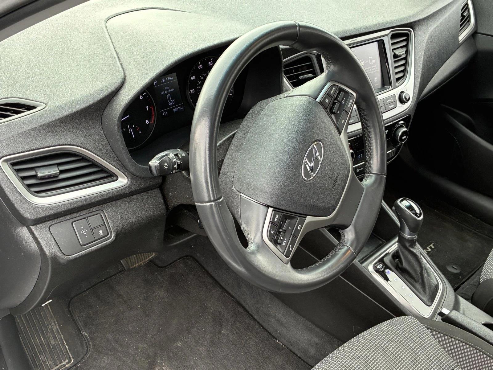 Thumbnail: 2018 Hyundai Accent - 4