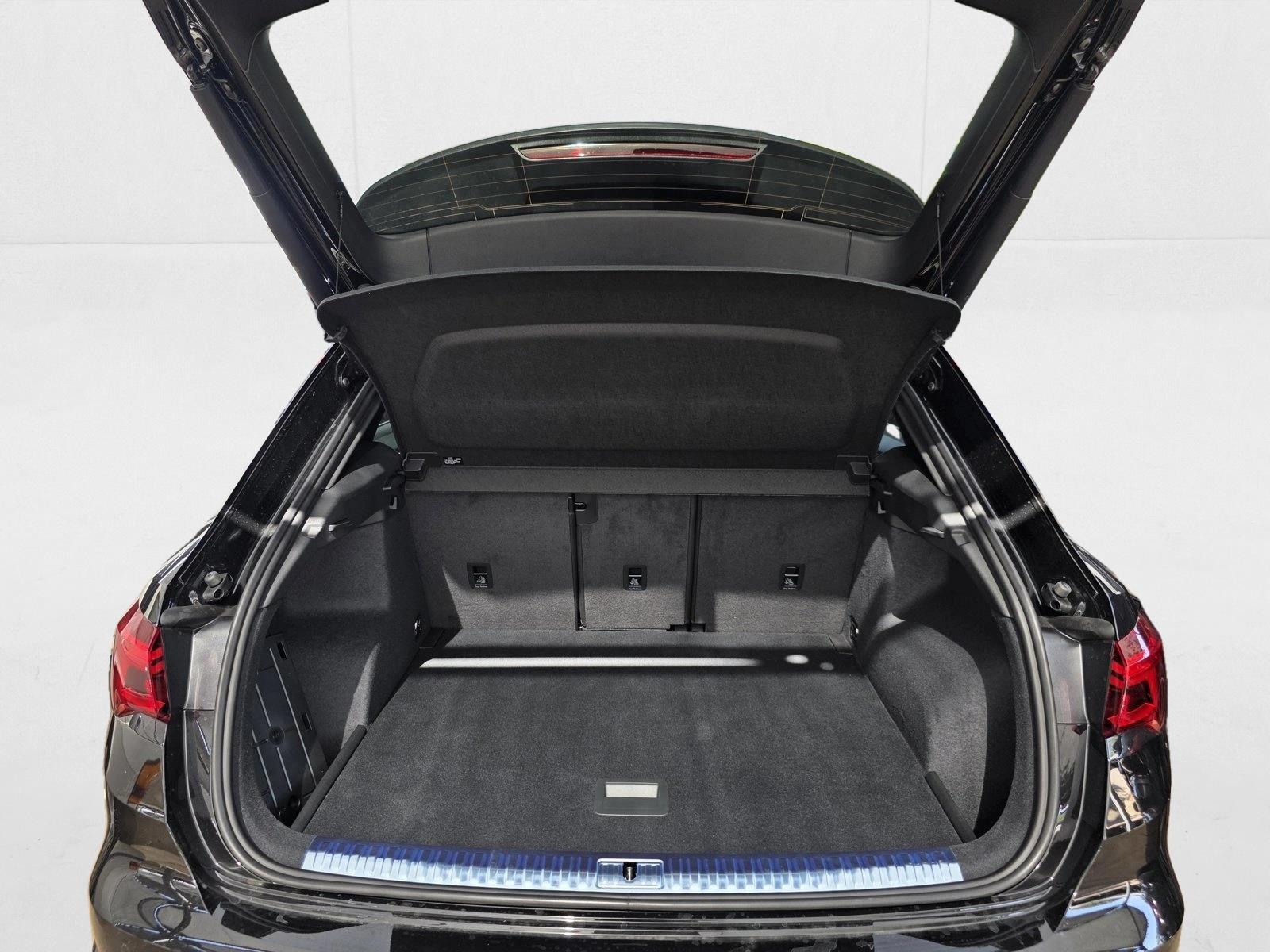2025 Audi Q3 S Line Premium - Photo 23
