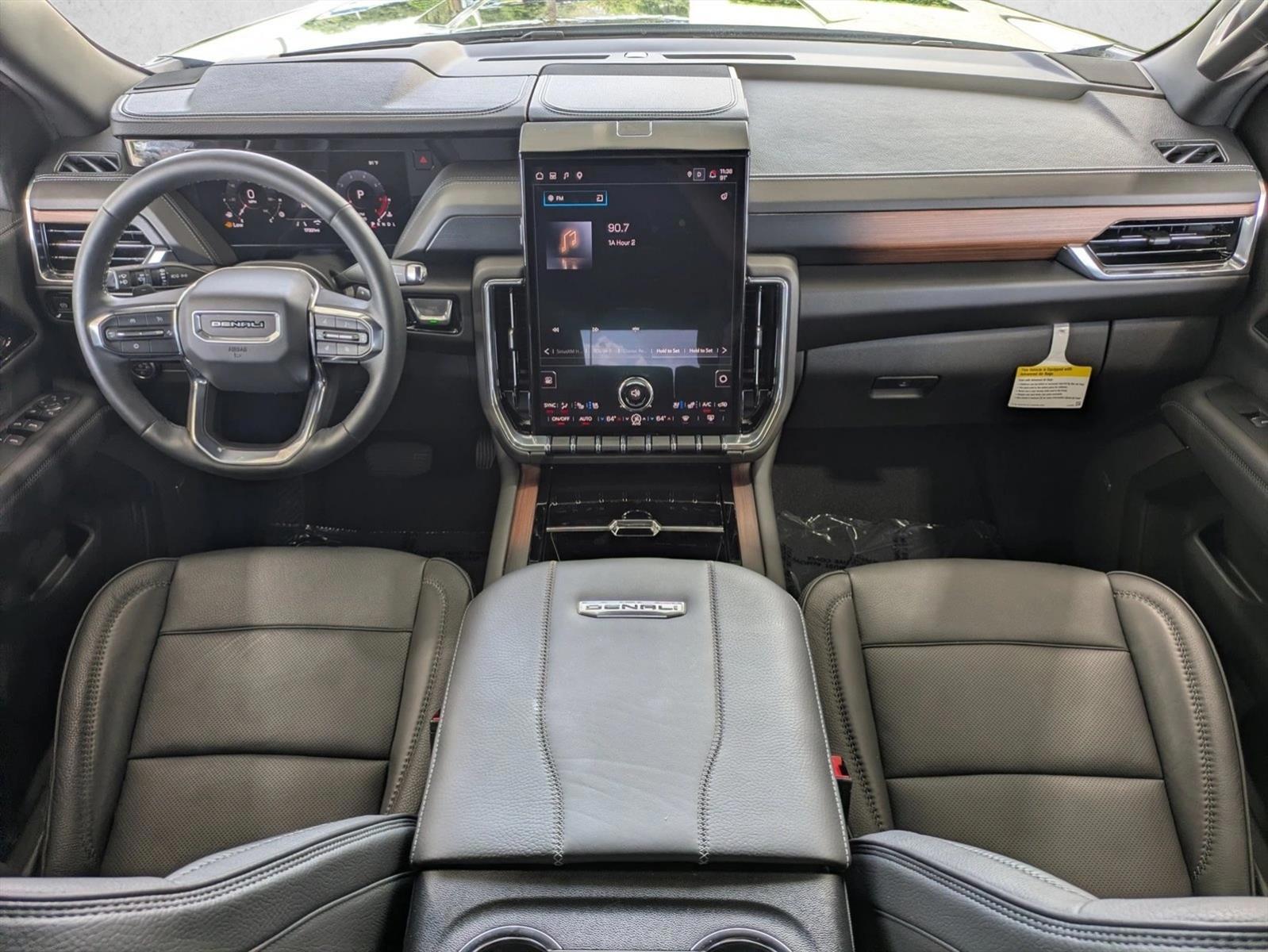 Thumbnail: 2025 GMC Yukon - 3