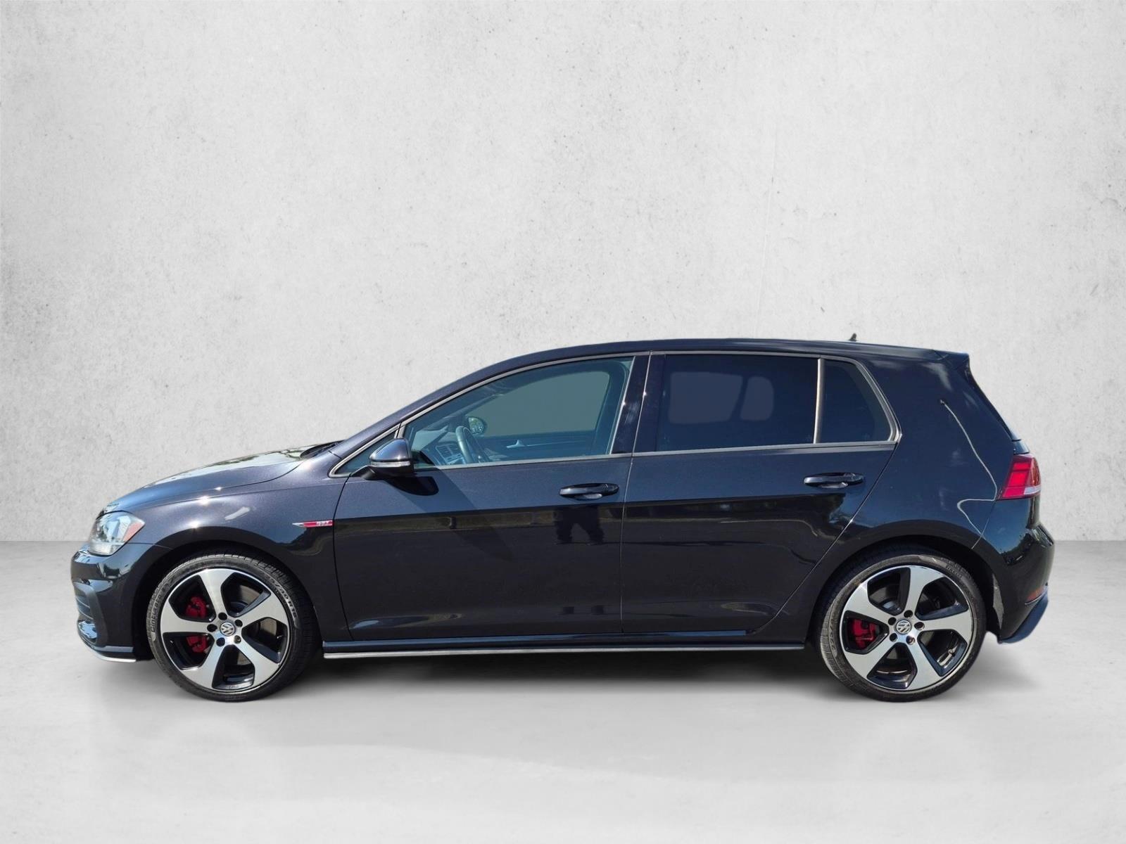 Thumbnail: 2019 Volkswagen Golf - 2
