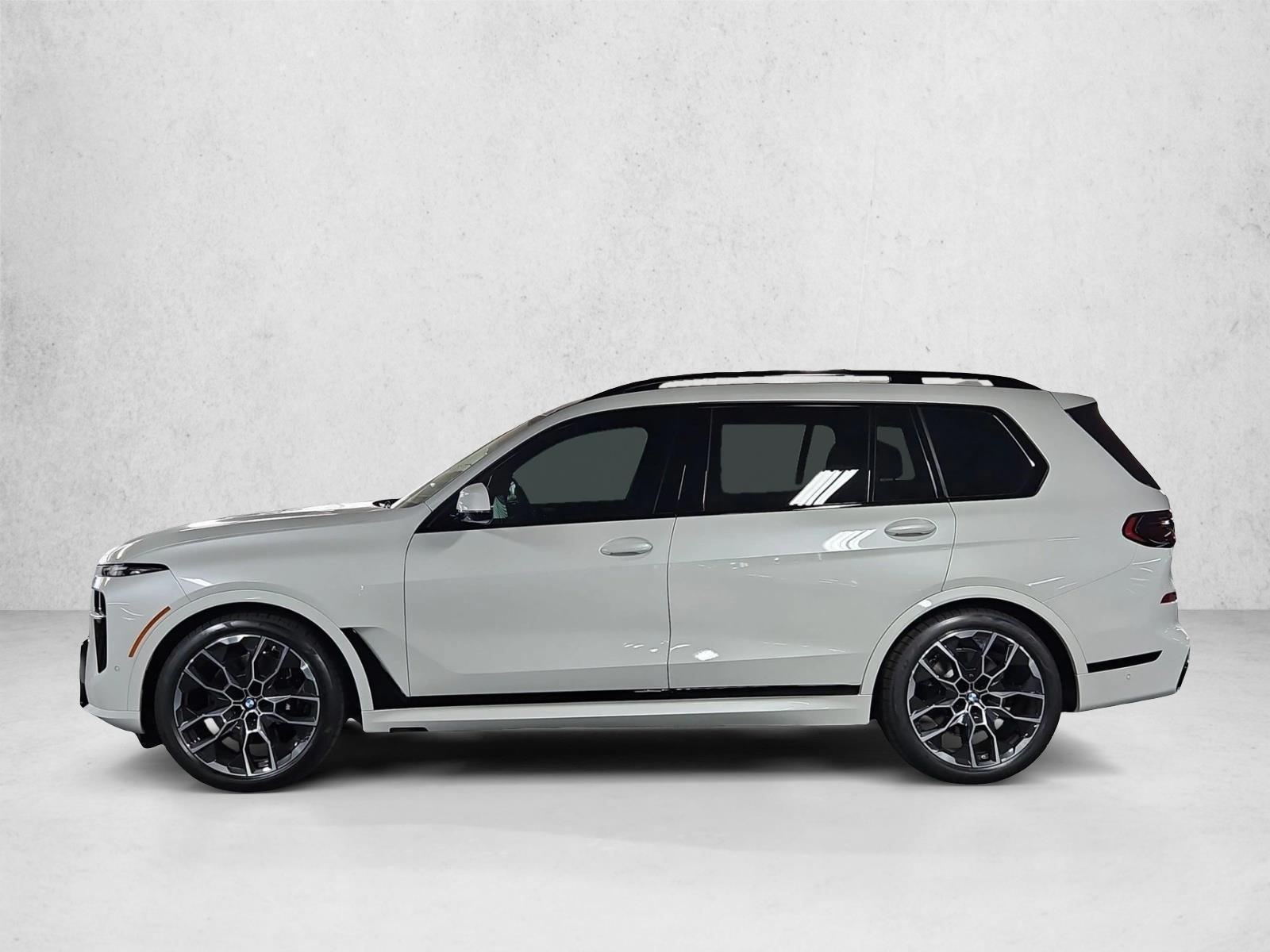 Thumbnail: 2027 BMW X7 - 2