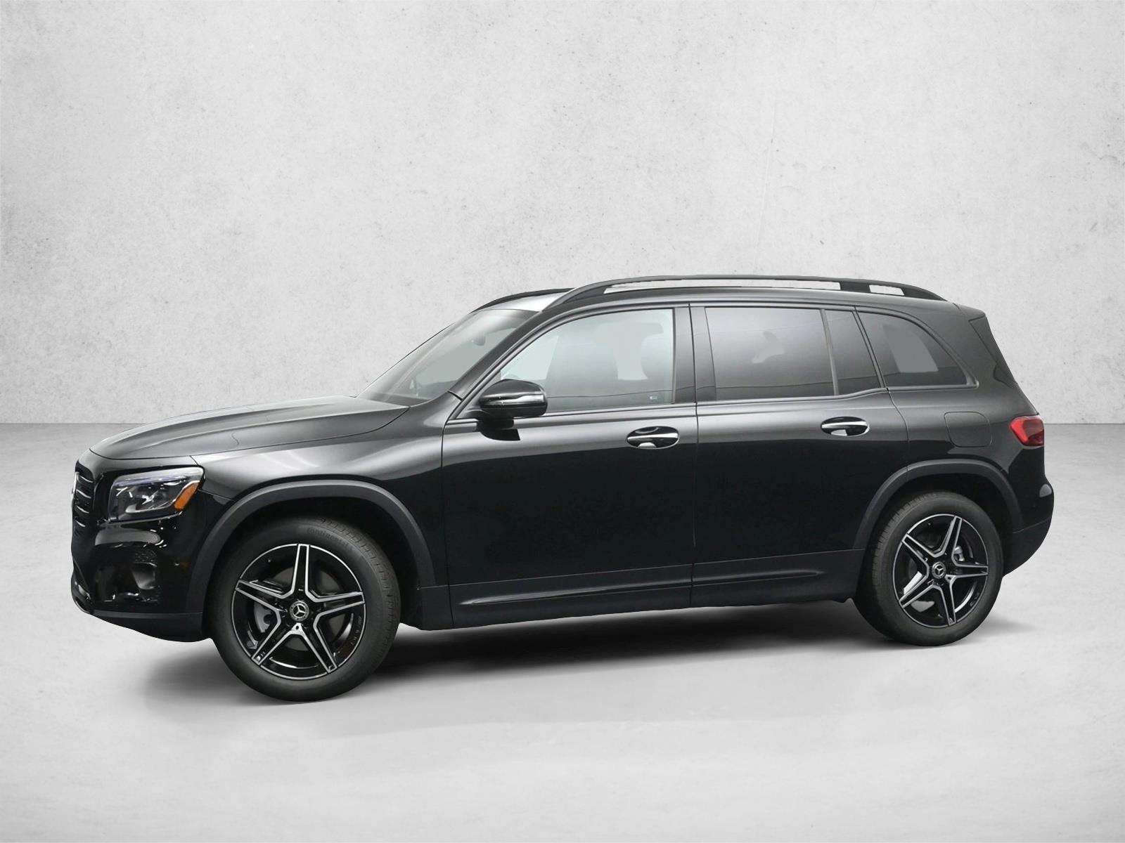 Thumbnail: 2026 Mercedes-Benz GLB - 2