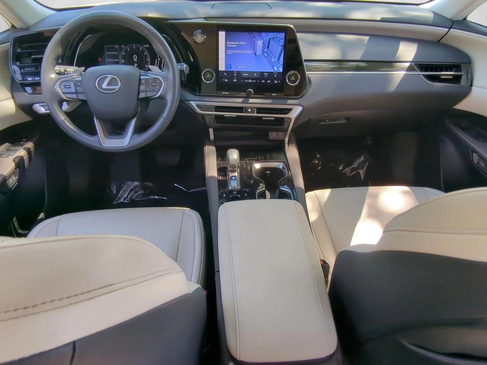 Thumbnail: 2024 Lexus RX - 3