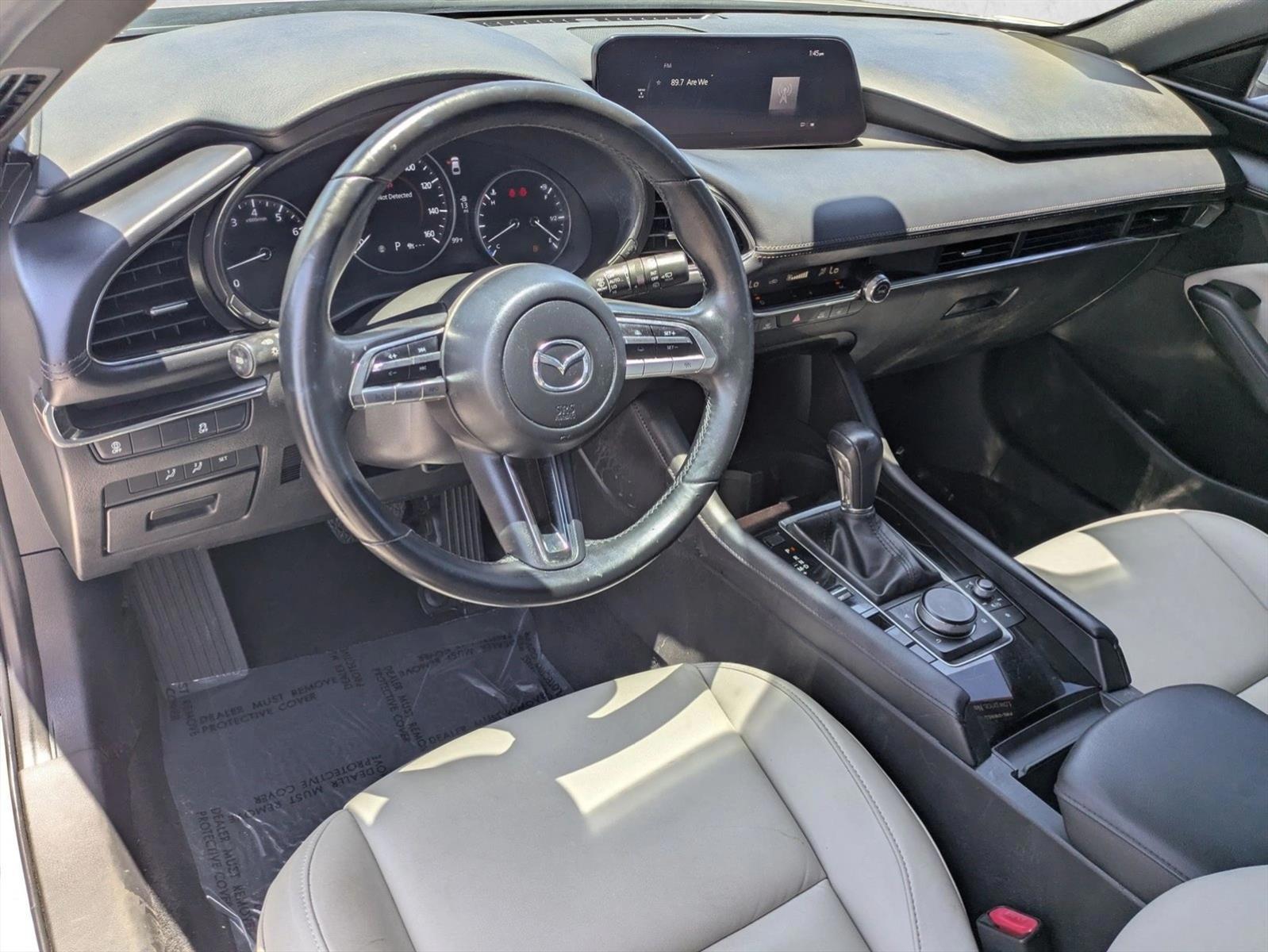 Thumbnail: 2022 Mazda Mazda3 - 3
