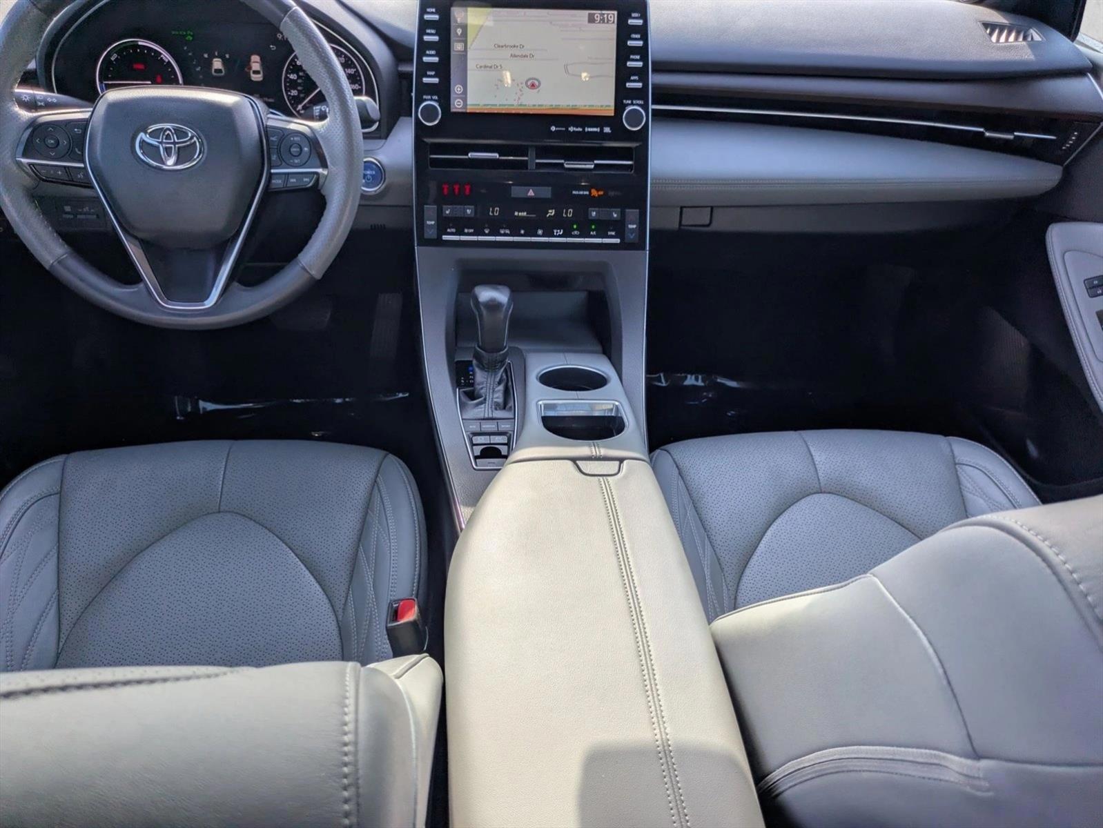 Thumbnail: 2020 Toyota Avalon - 4
