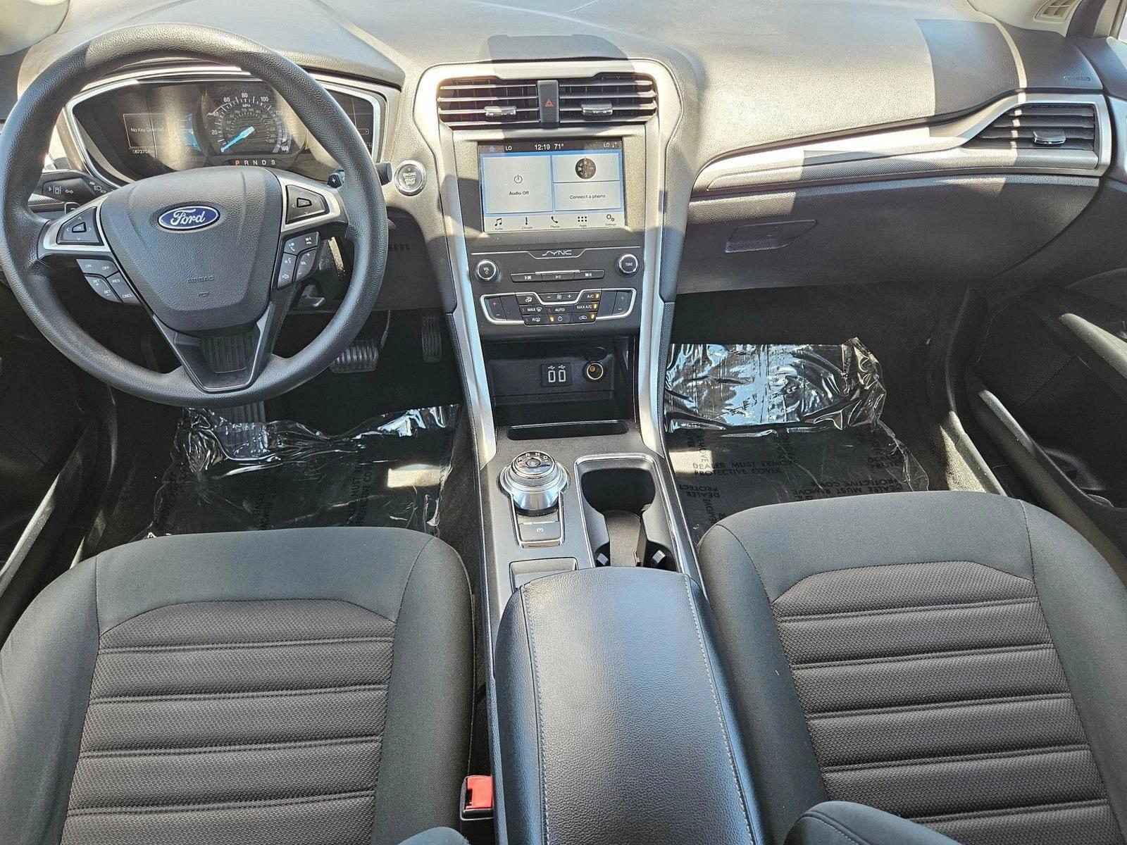 Thumbnail: 2019 Ford Fusion - 4