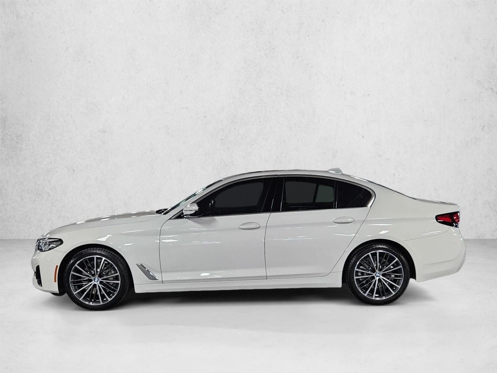 Thumbnail: 2023 BMW 5 Series - 2