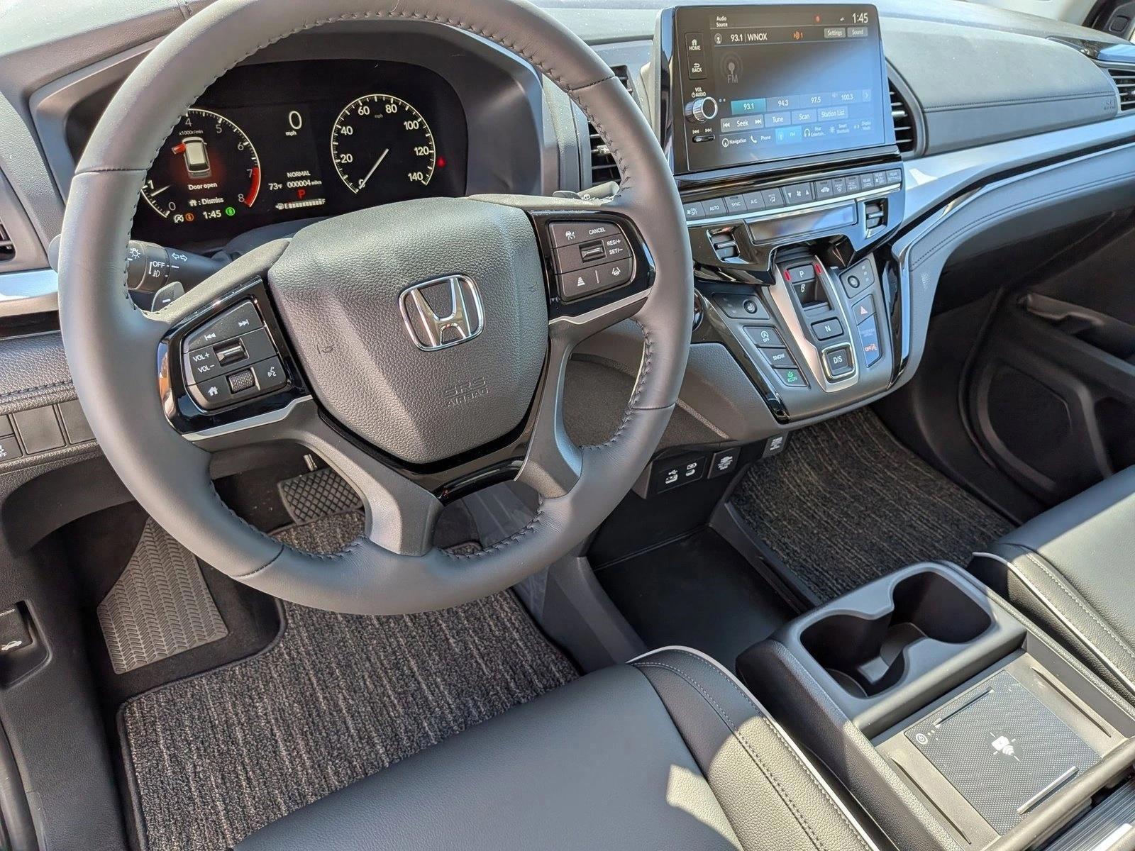 Thumbnail: 2026 Honda Odyssey - 3