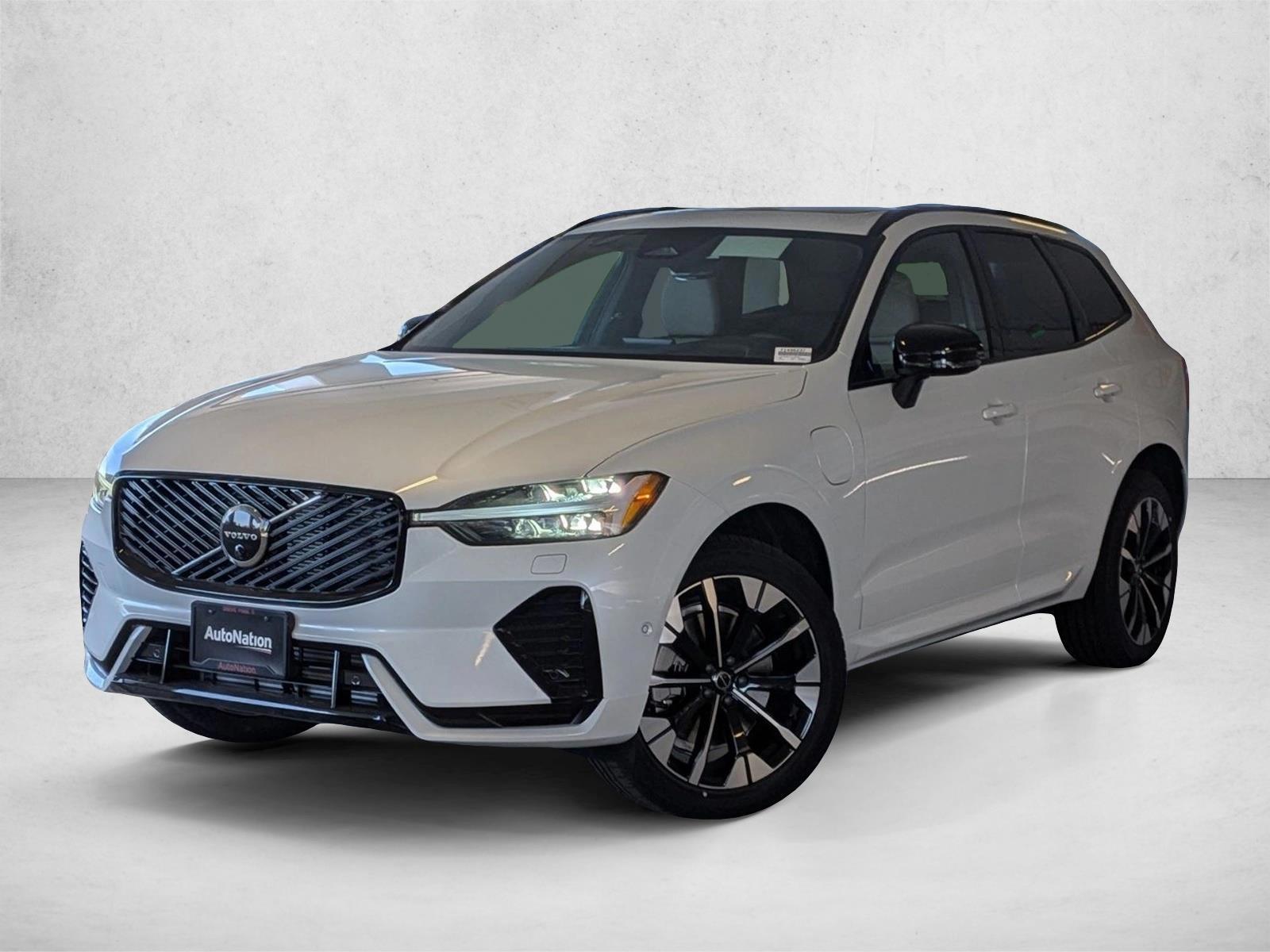 Thumbnail: 2026 Volvo XC60 - 1