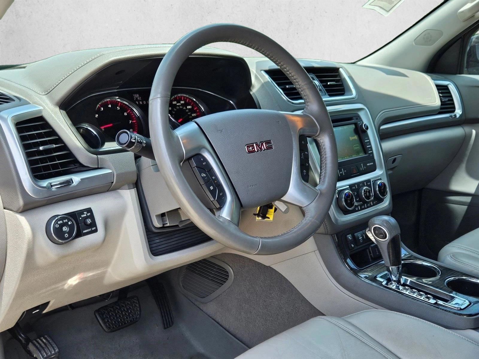 Thumbnail: 2017 GMC Acadia - 3