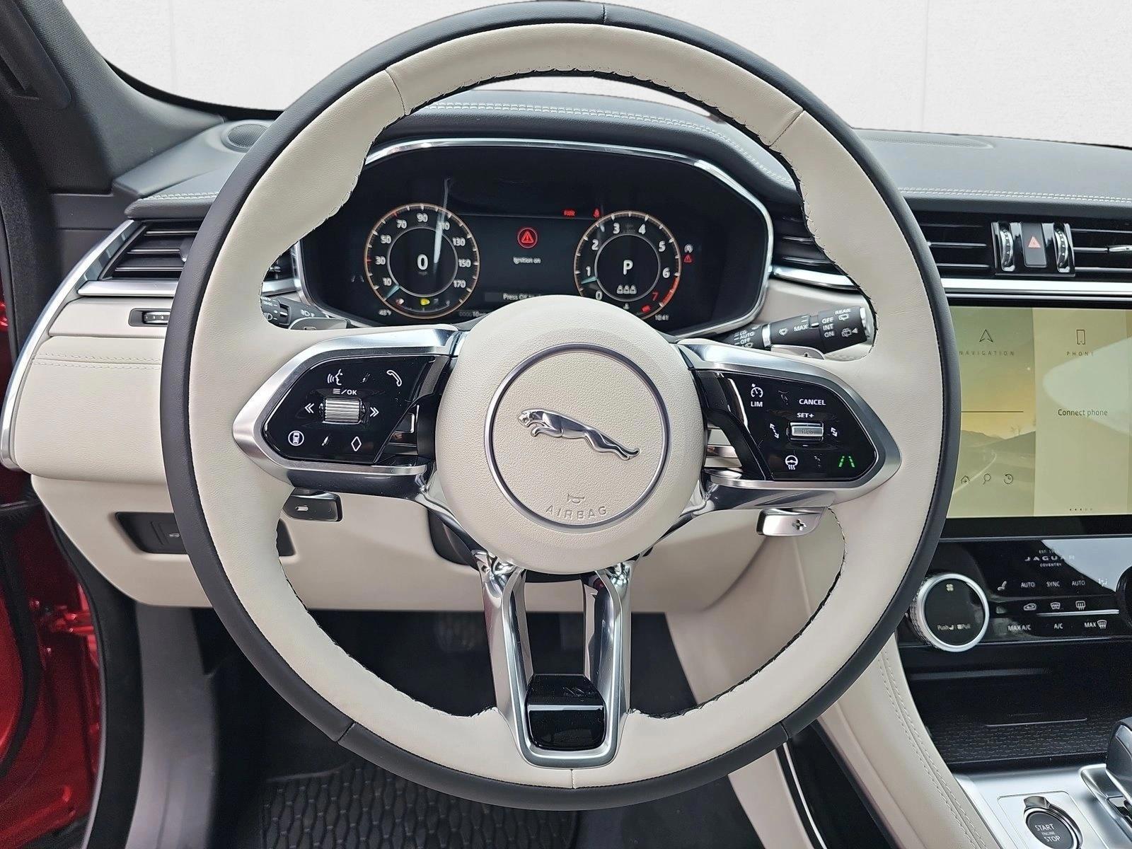 2026 Jaguar F-Pace R-Dynamic S - Photo 15
