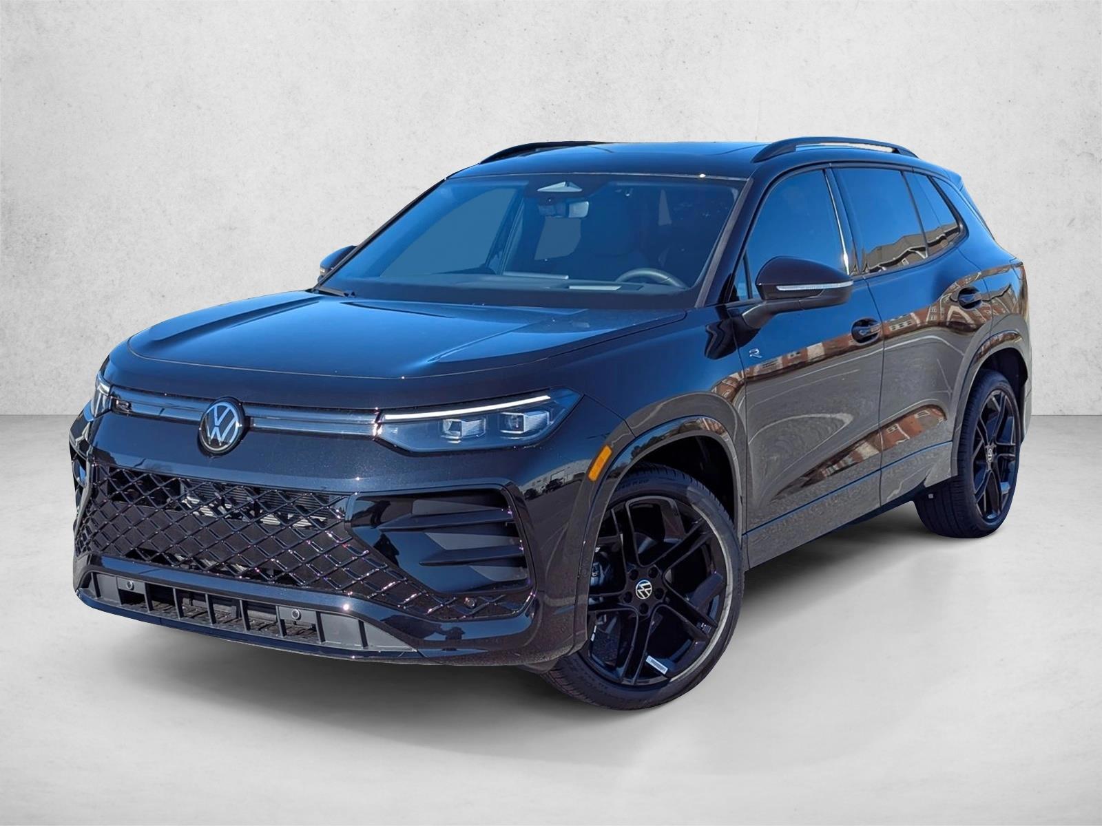 Thumbnail: 2026 Volkswagen Tiguan - 1