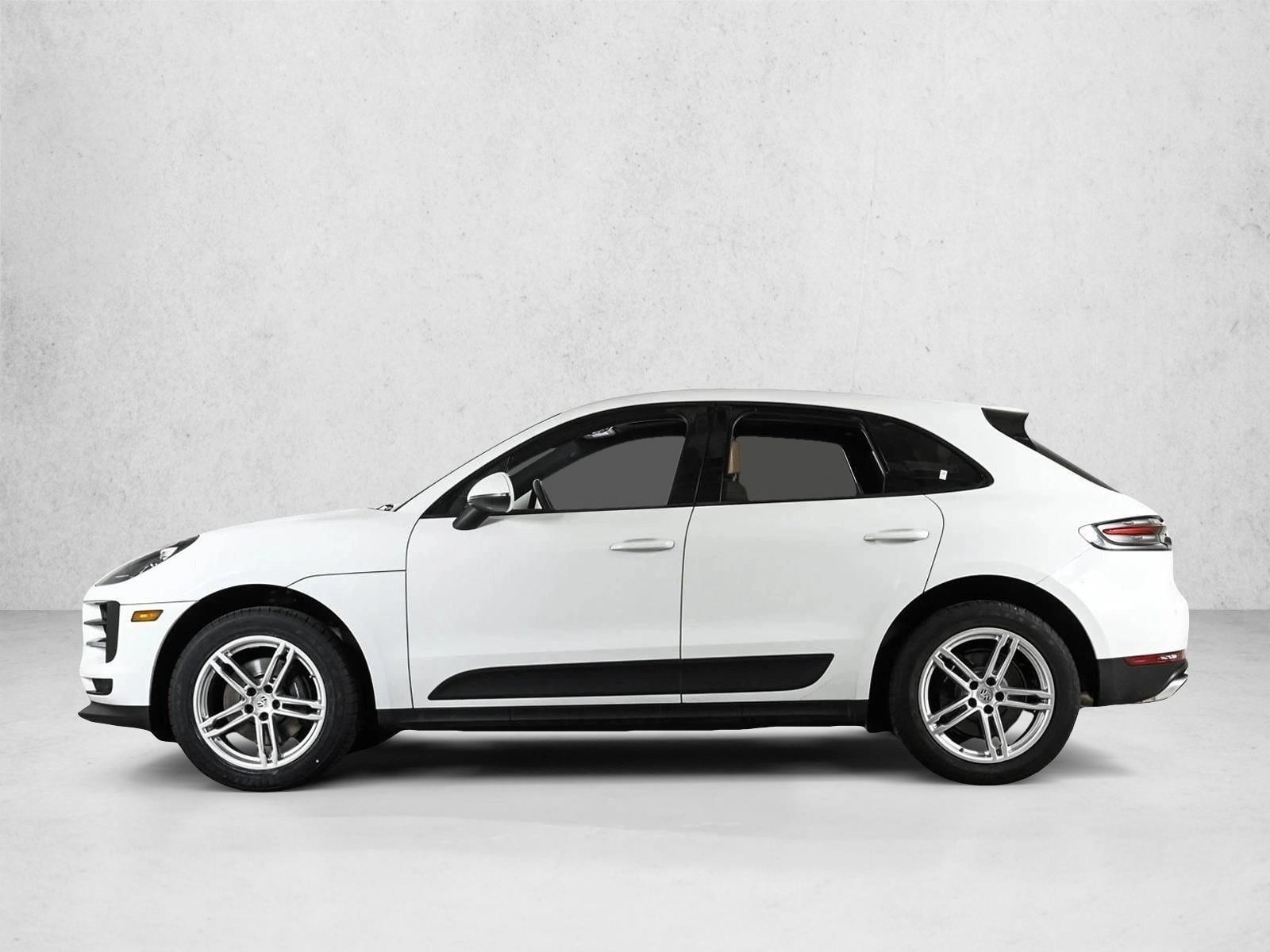 Thumbnail: 2020 Porsche Macan - 2
