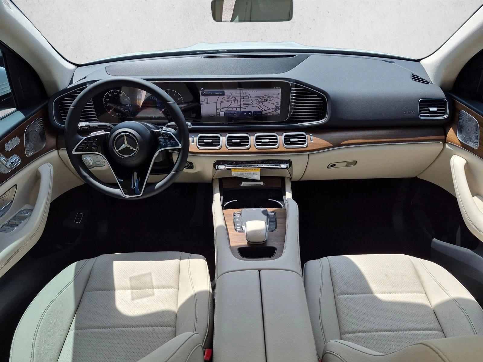 Thumbnail: 2026 Mercedes-Benz GLE - 4