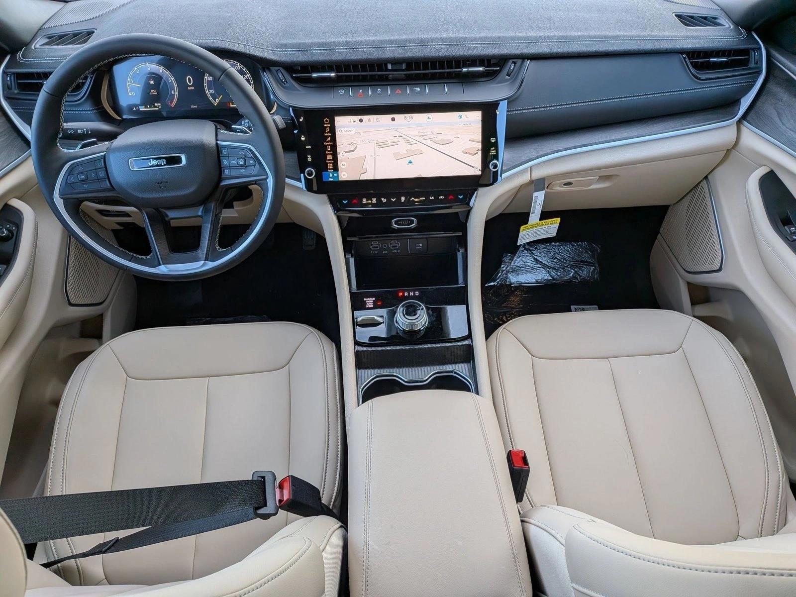 Thumbnail: 2026 Jeep Grand Cherokee - 4