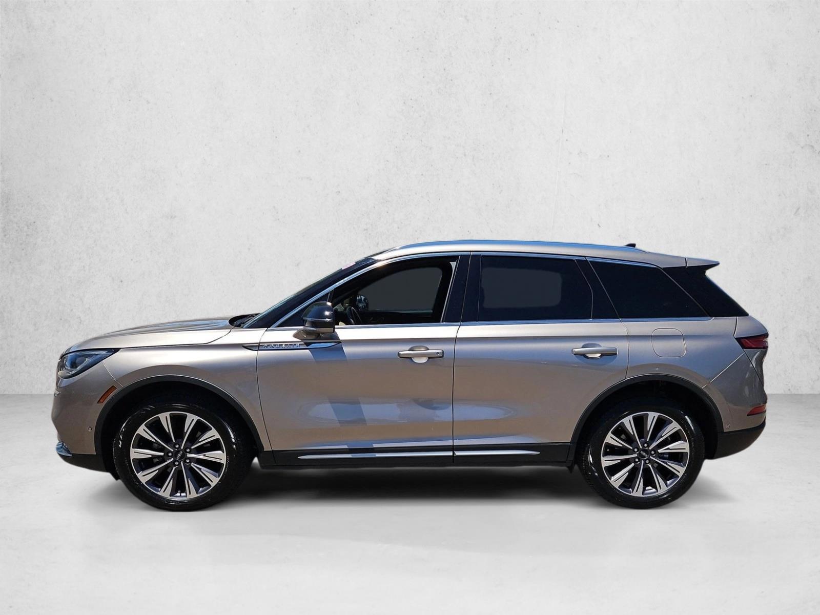 Thumbnail: 2020 Lincoln Corsair - 2