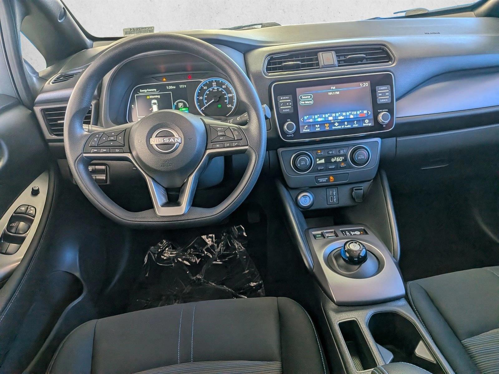 Thumbnail: 2023 Nissan Leaf - 3