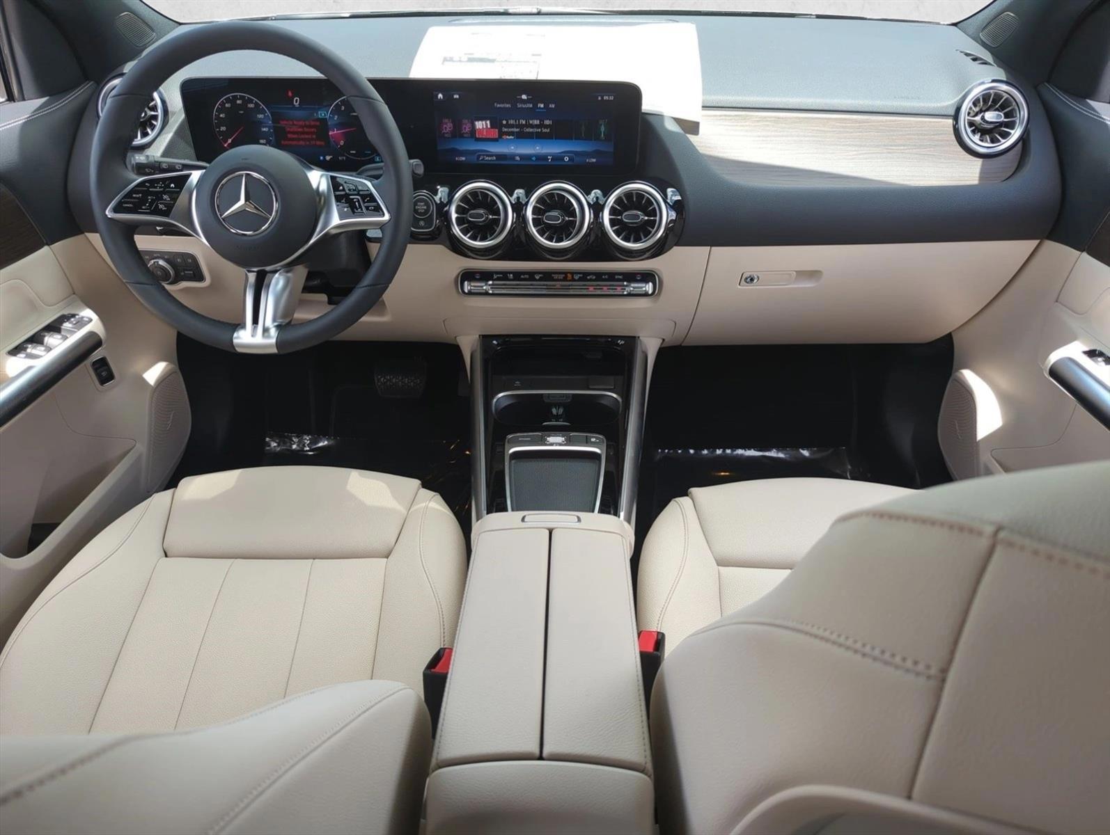 Thumbnail: 2026 Mercedes-Benz GLA - 3