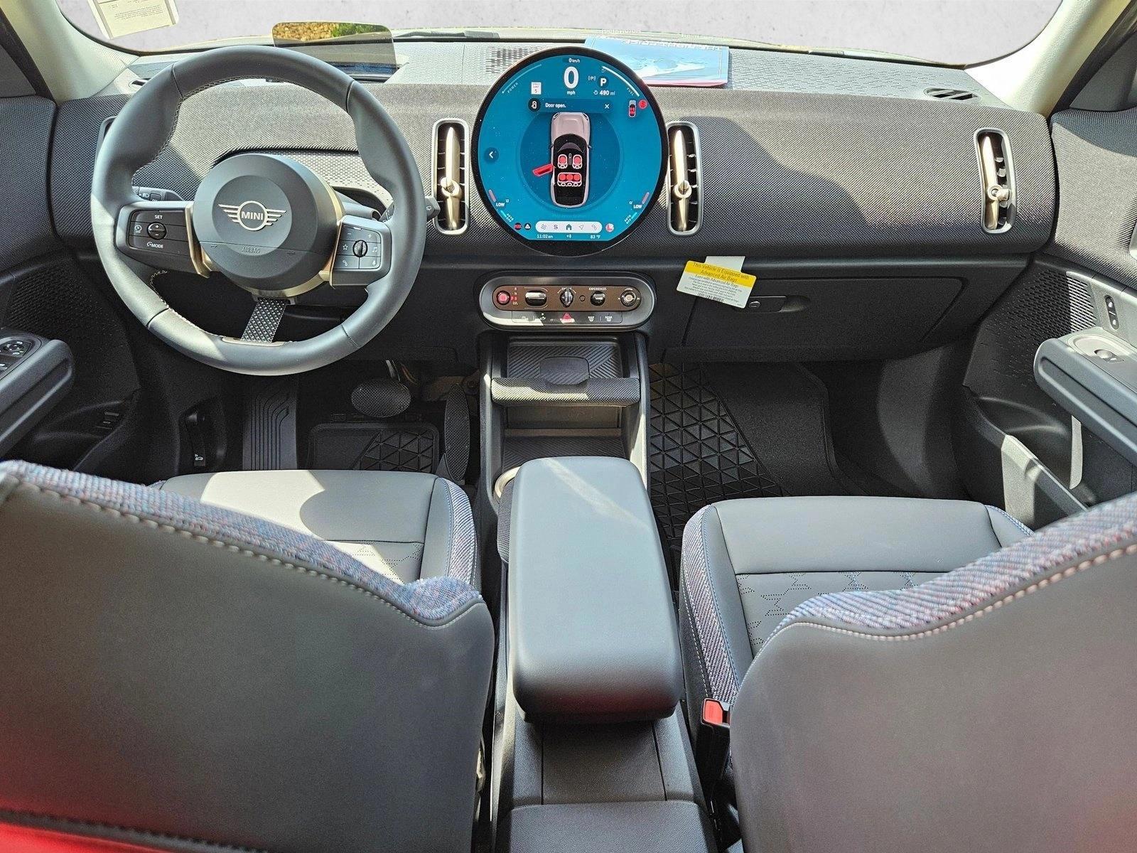 Thumbnail: 2025 MINI Cooper Countryman - 3