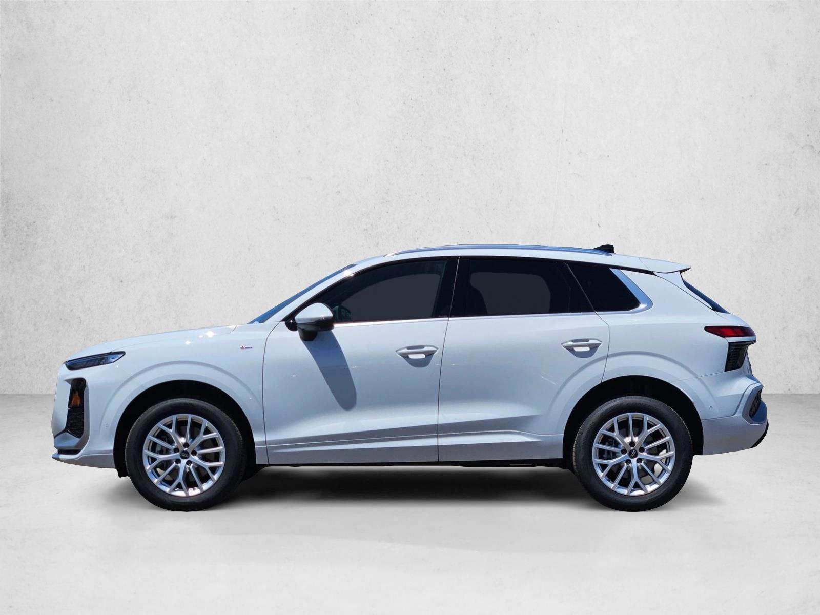 Thumbnail: 2026 Audi Q3 - 2