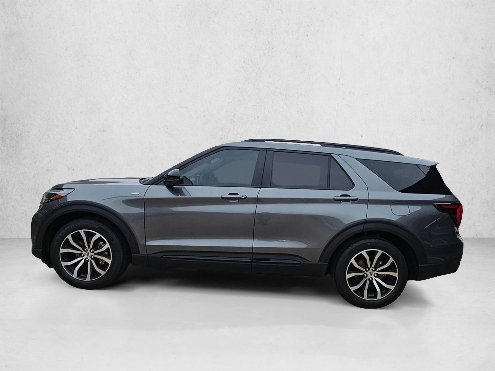 Thumbnail: 2026 Ford Explorer - 2