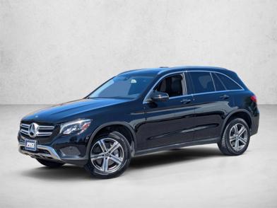 2019 Mercedes-Benz GLC 300 -
                  Valencia, CA