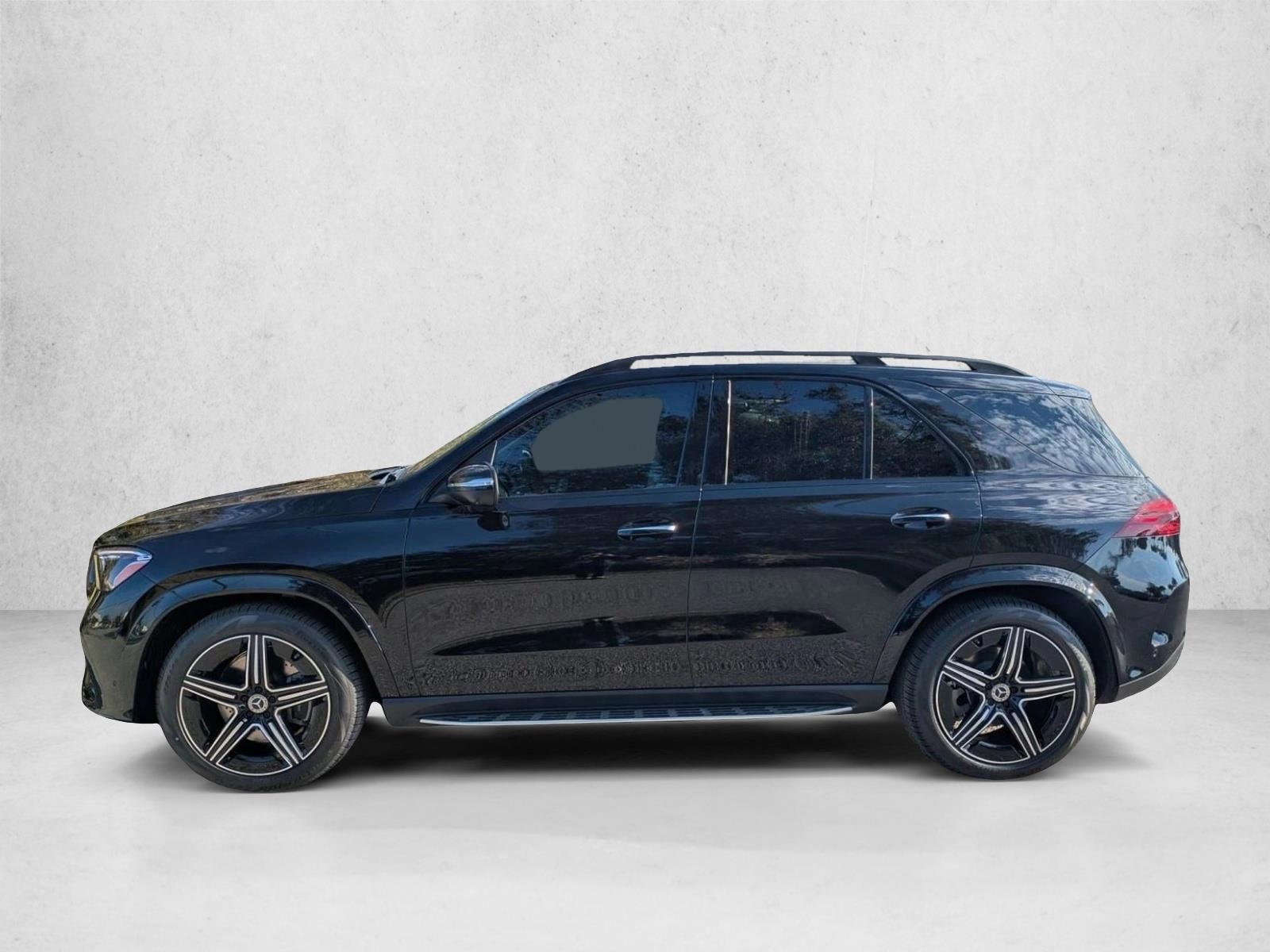 Thumbnail: 2026 Mercedes-Benz GLE - 2