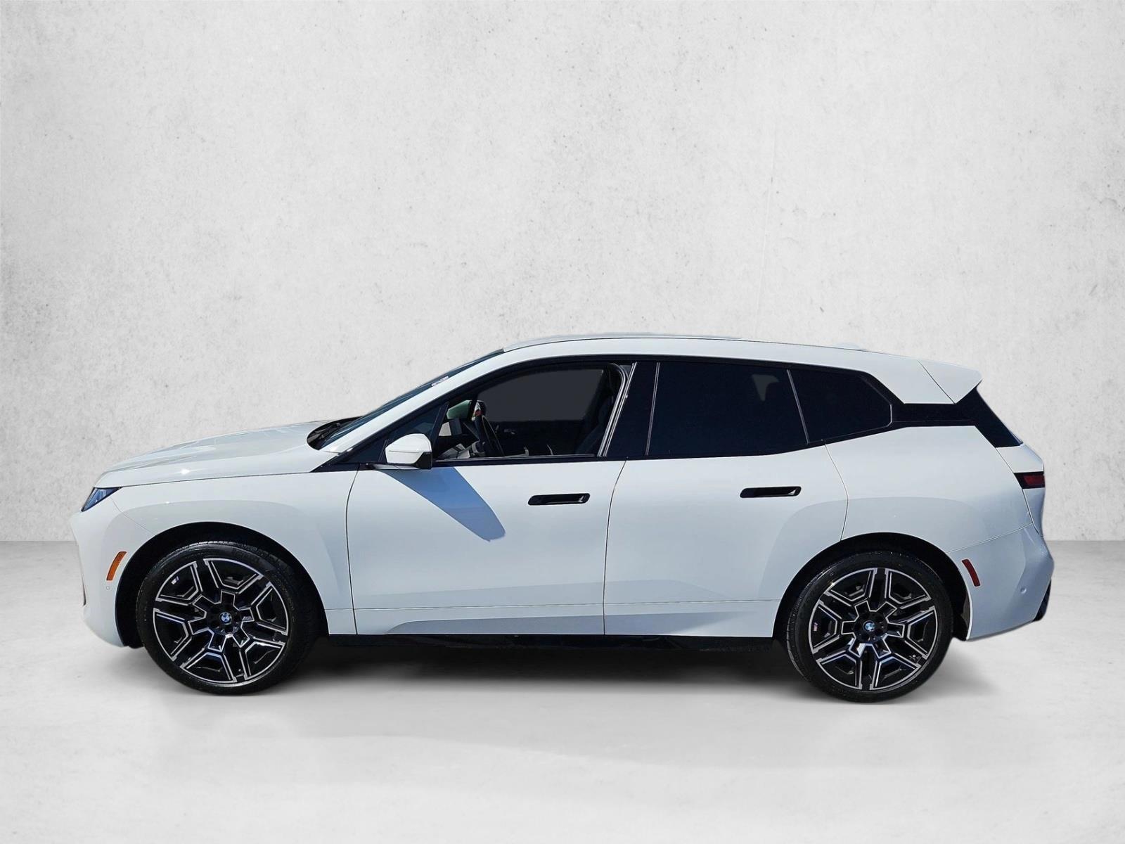 Thumbnail: 2026 BMW iX - 2
