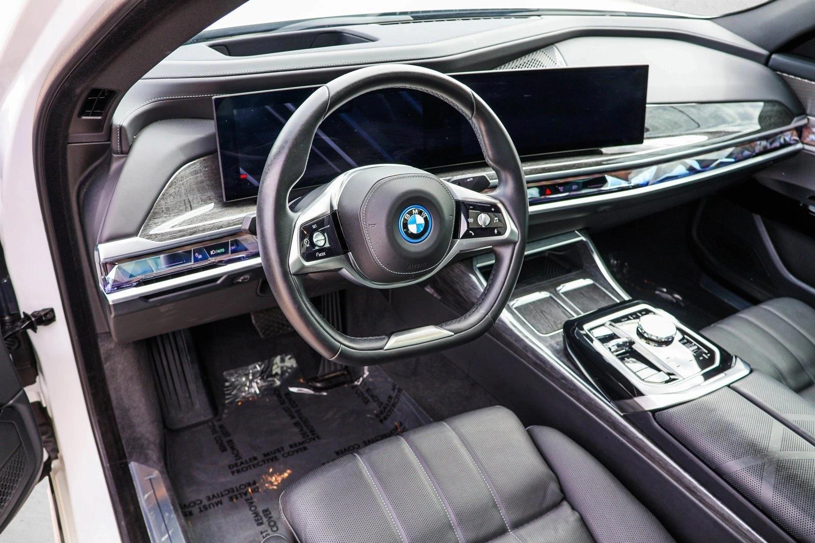 Thumbnail: 2024 BMW i7 - 3