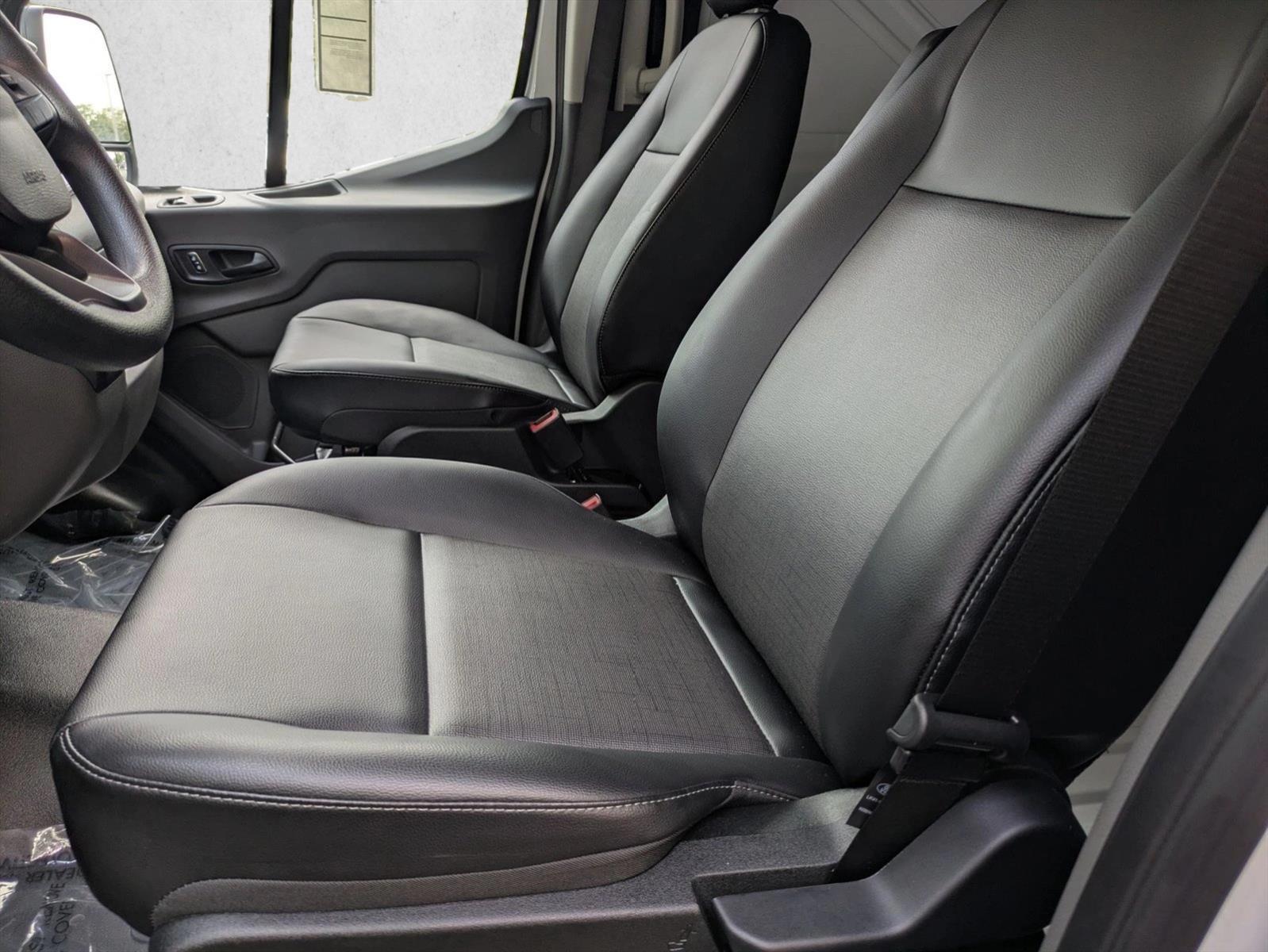Thumbnail: 2026 Ford Transit Series - 3