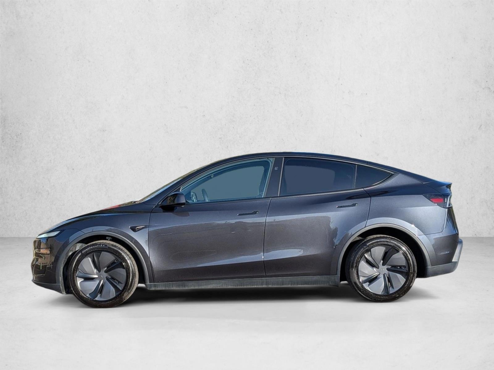 Thumbnail: 2026 Tesla Model Y - 2