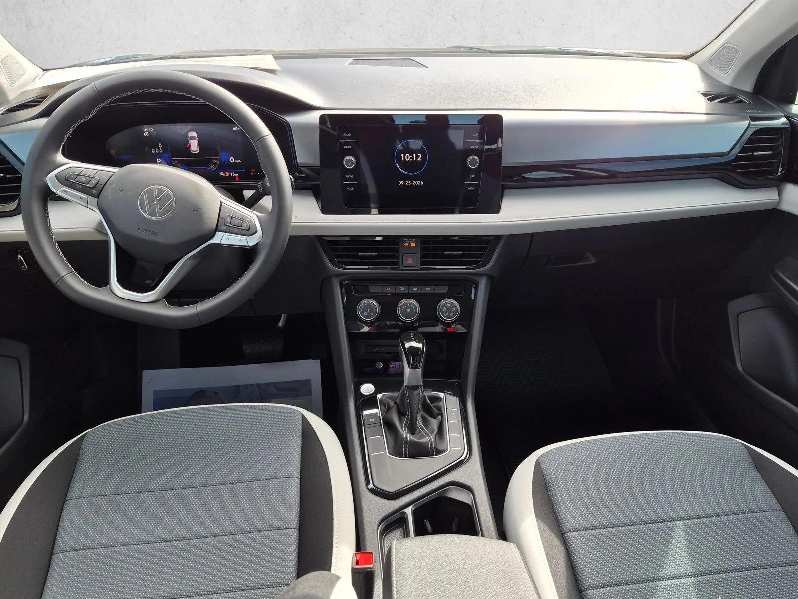 Thumbnail: 2027 Volkswagen Taos - 4