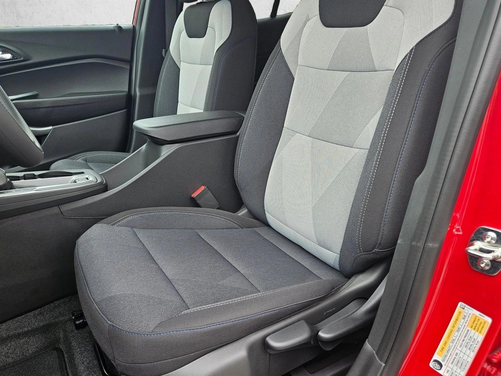 Thumbnail: 2026 Chevrolet Trax - 4