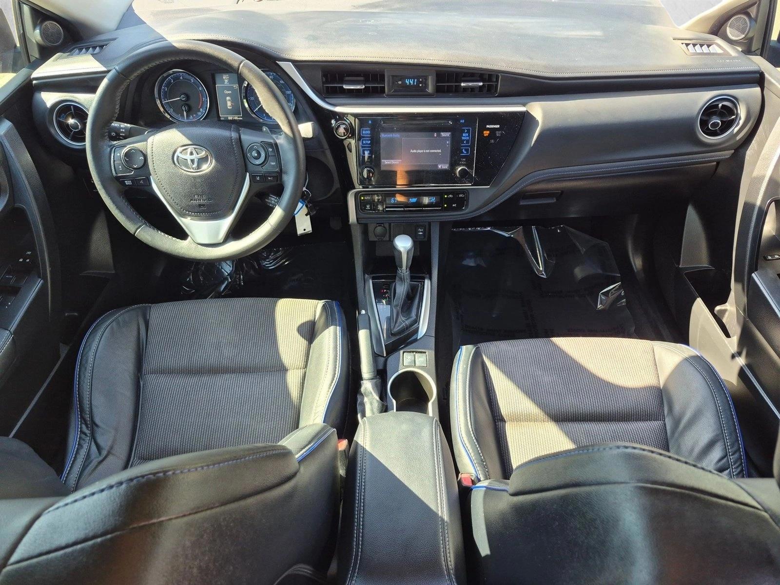 Thumbnail: 2017 Toyota Corolla - 3