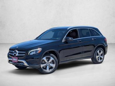 2018 Mercedes-Benz GLC 300 -
                  Valencia, CA