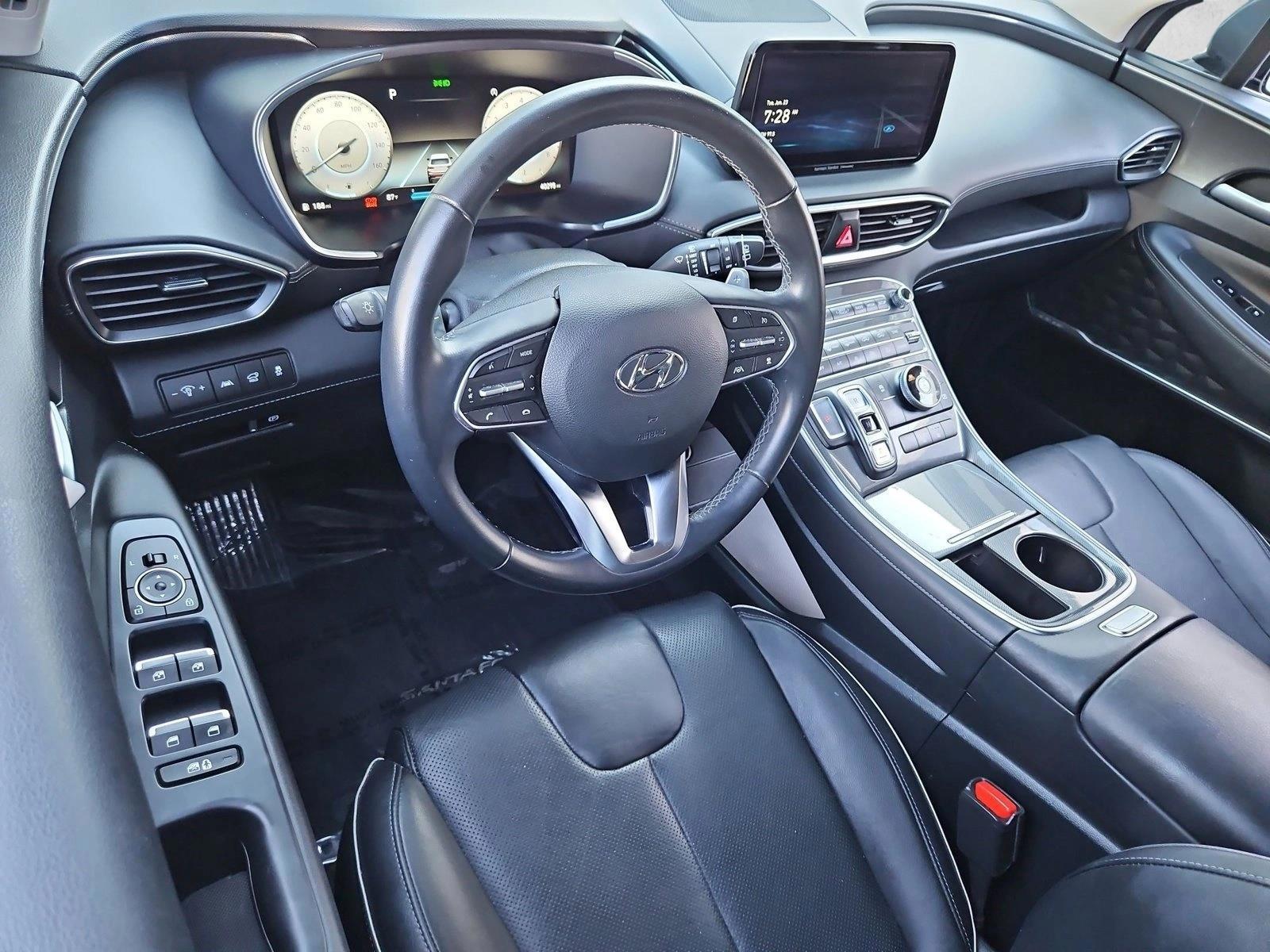 Thumbnail: 2022 Hyundai Santa Fe - 3