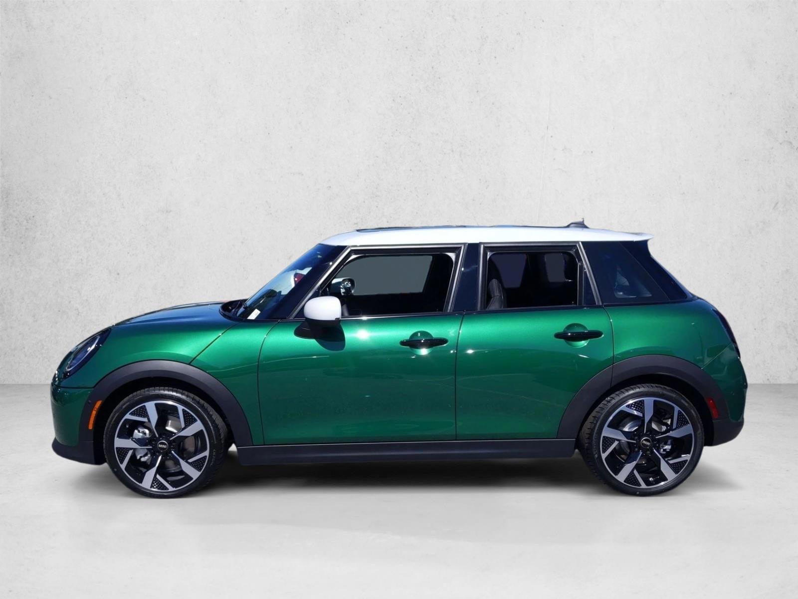 Thumbnail: 2027 MINI Cooper Hardtop - 2