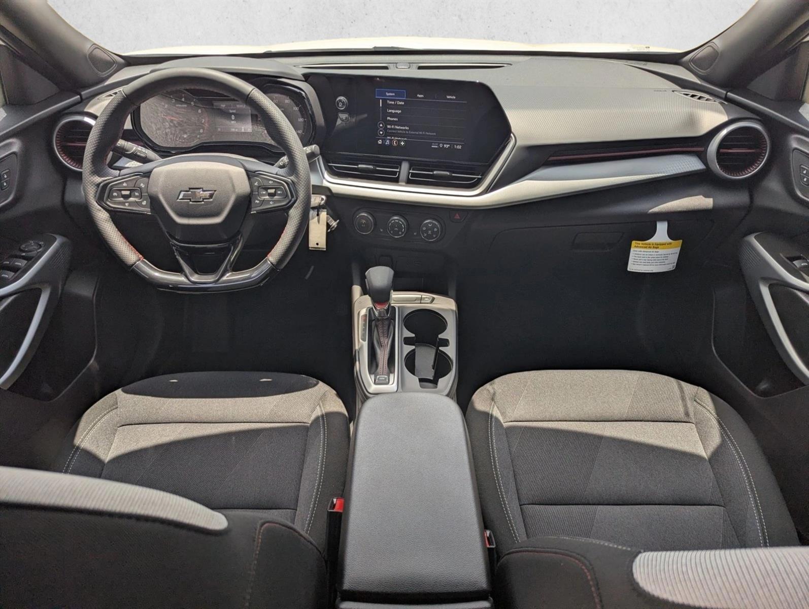 Thumbnail: 2026 Chevrolet Trax - 3
