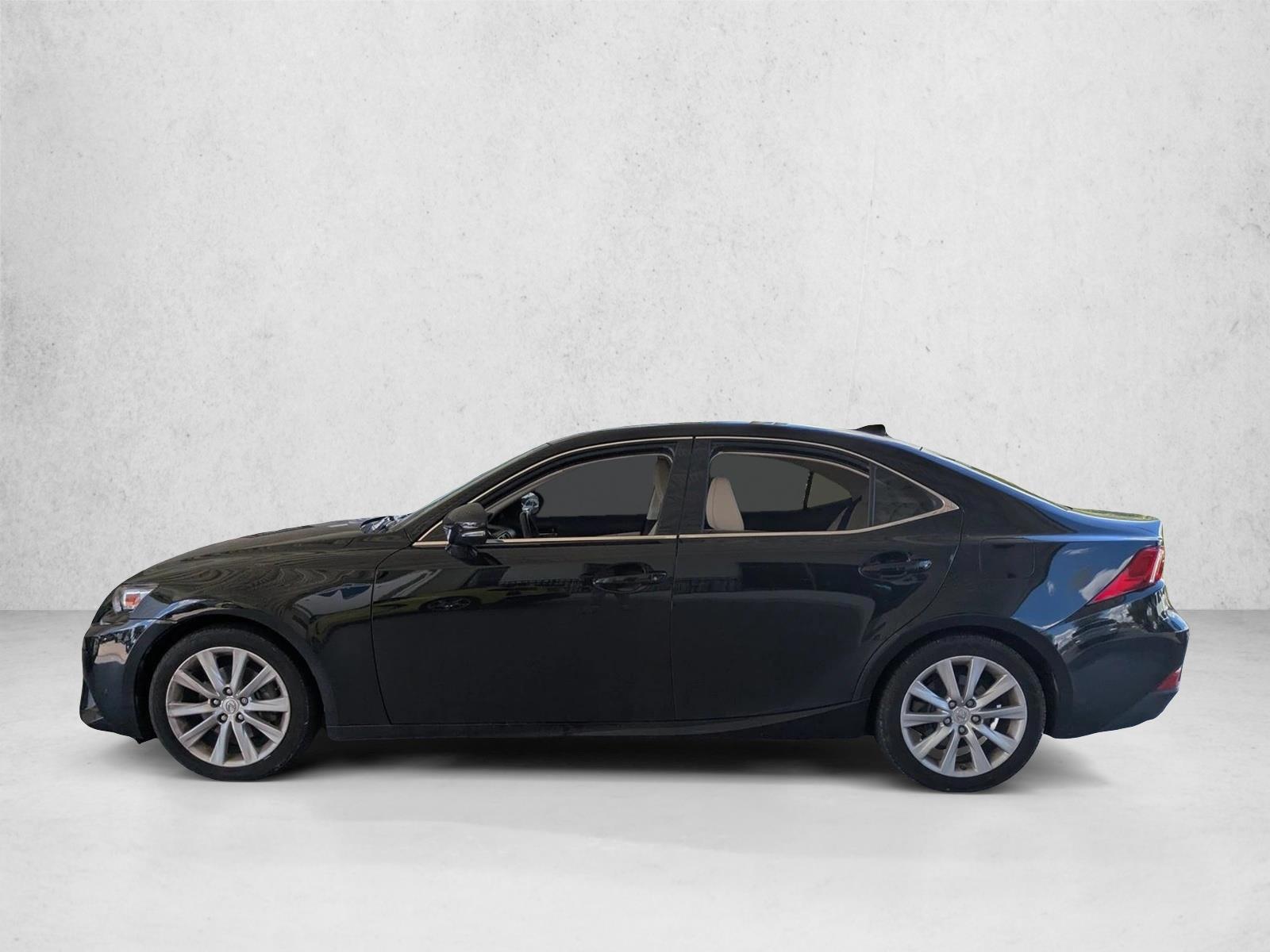 Thumbnail: 2014 Lexus IS - 2